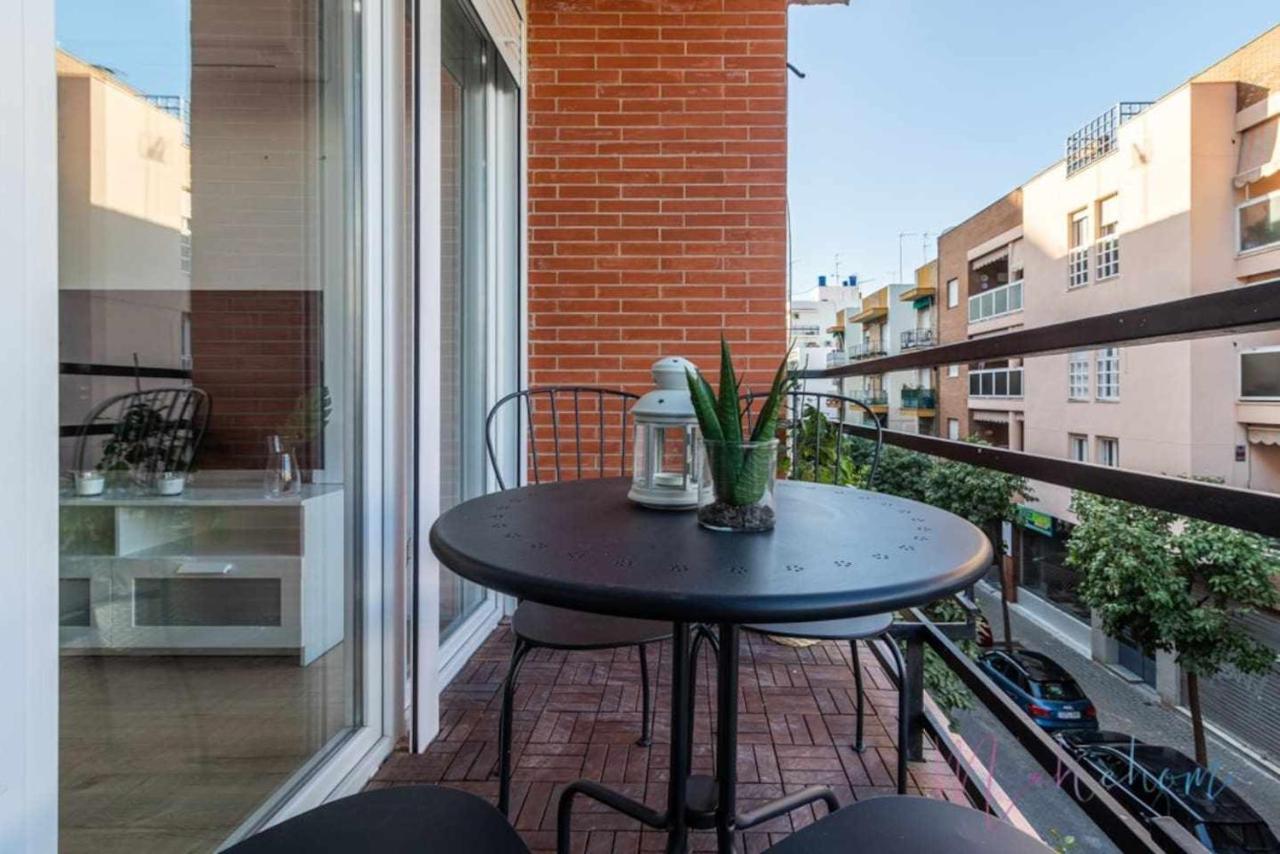 2 Apartamento En Estadio Sevilla 6 Plazas 3 Hab Y Metro Eksteriør bilde